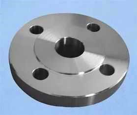 防腐補(bǔ)口施工。